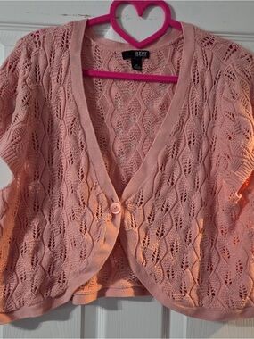 a.n.a Pink Openwork Cap Sleeve Shrug/Cropped Cardigan W/ Button Closure Sz 1X